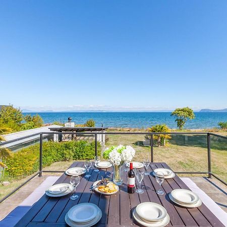 Lakefront Villa - Waitahanui Holiday Home 外观 照片