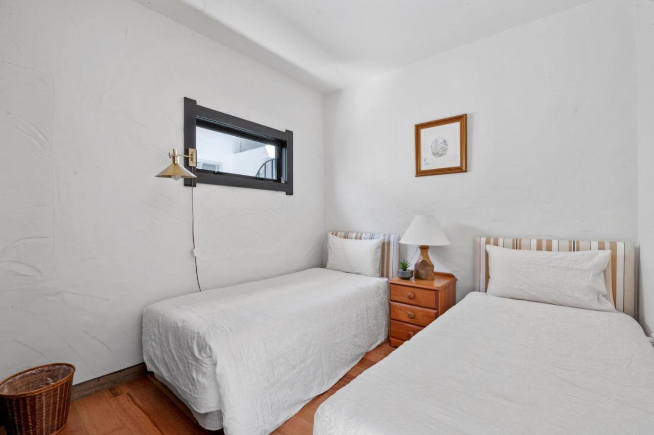 Lakefront Villa - Waitahanui Holiday Home 外观 照片